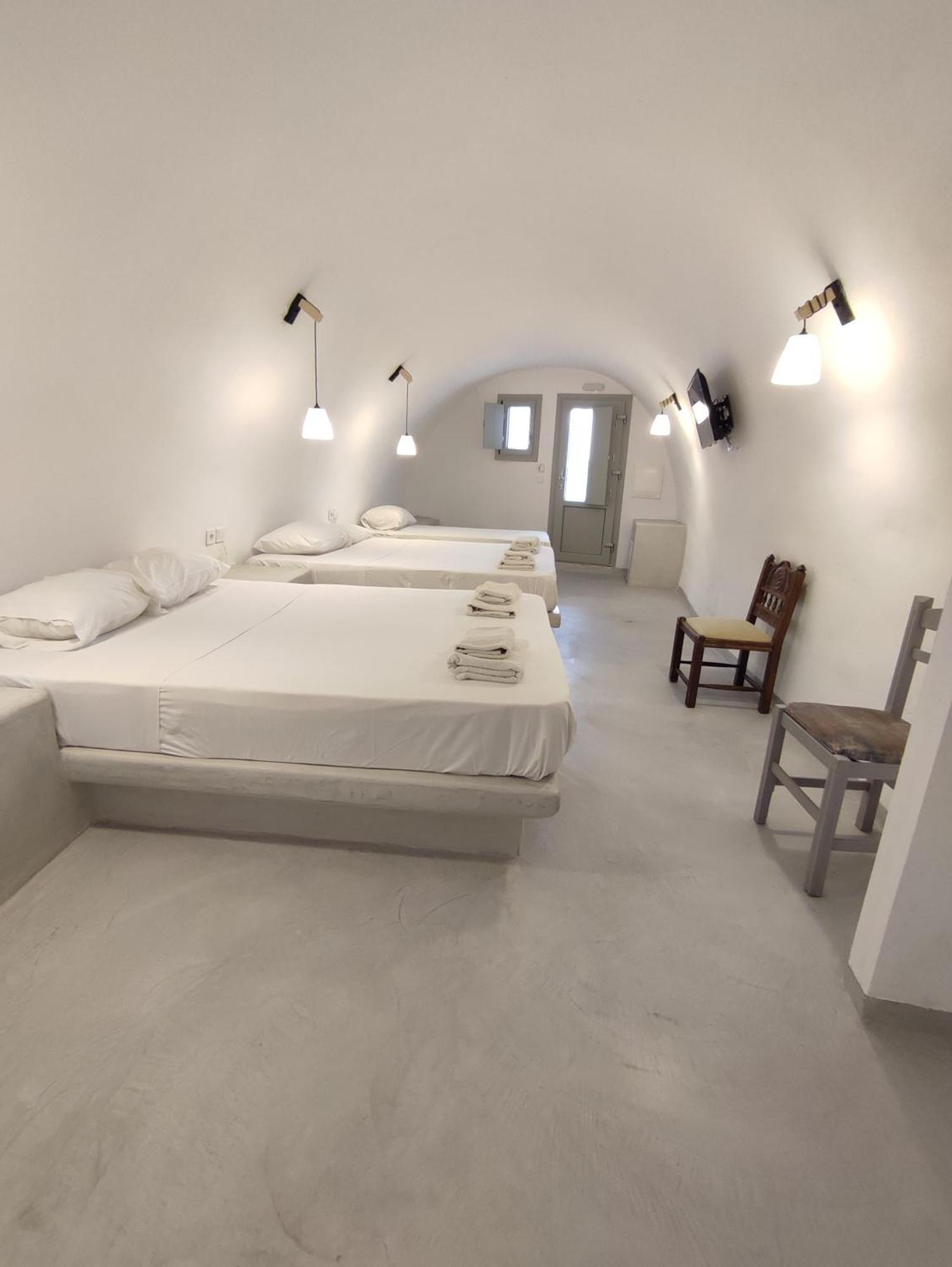 Magic Caves Rooms- Fira Center Экстерьер фото